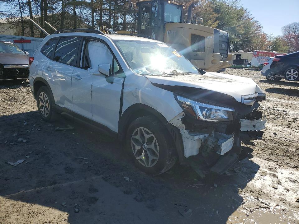 2020 Subaru Forester მანქანა იყიდება აუქციონზე, vin: JF2SKAGC6LH419843, აუქციონის ნომერი: 46850516