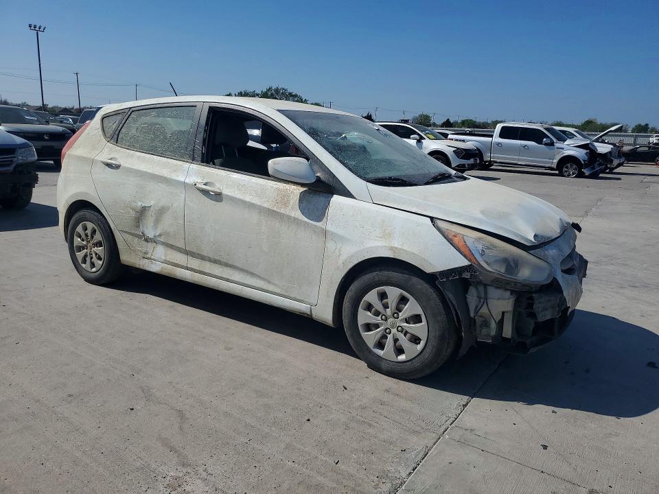 2015 Hyundai Accent მანქანა იყიდება აუქციონზე, vin: KMHCT5AE9FU225493, აუქციონის ნომერი: 47505966