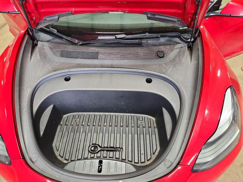 46535146 :رقم المزاد ، 5YJ3E1EA3NF289552 vin ، 2022 Tesla Model 3 مزاد بيع