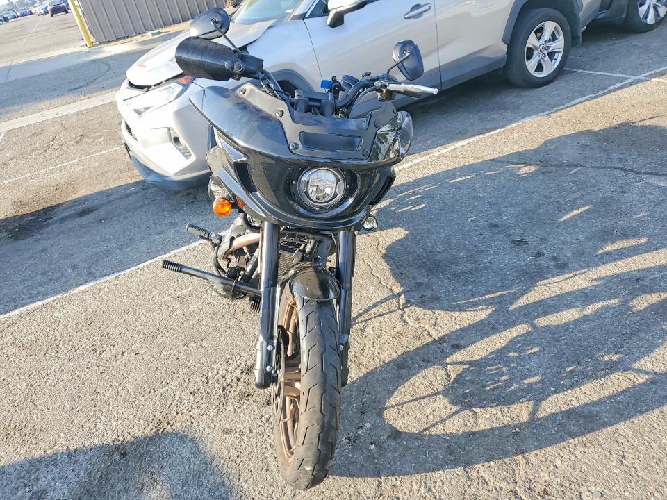 47416336 :رقم المزاد ، 1HD1YXZ23RB013772 vin ، 2024 Harley-davidson Fxlrst مزاد بيع