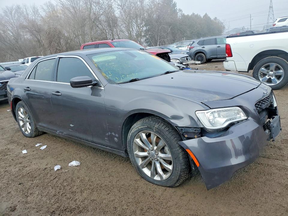 78827395 :رقم المزاد ، 2C3CCARGXGH170676 vin ، 2016 Chrysler 300 مزاد بيع