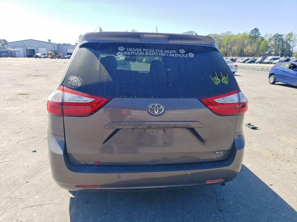 Aukcja sprzedaży 2015 Toyota Sienna, vin: 5TDYK3DC5FS665436, numer aukcji: 46664686