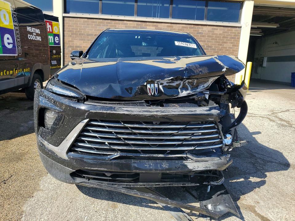 46207836 :رقم المزاد ، 5GAEVAKSXTJ214456 vin ، 2026 Buick Enclave مزاد بيع