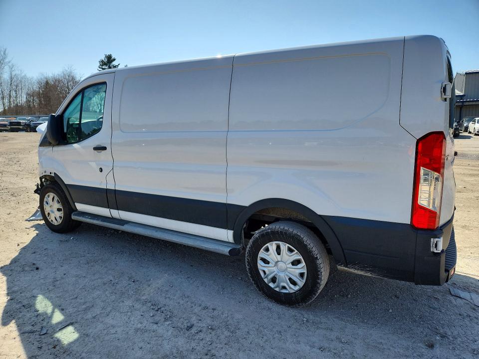 2022 Ford Transit მანქანა იყიდება აუქციონზე, vin: 1FTBR1Y86NKA38620, აუქციონის ნომერი: 45867516