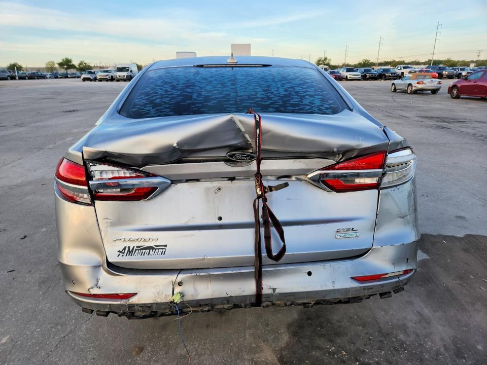 46485826 :رقم المزاد ، 3FA6P0CD5LR196628 vin ، 2020 Ford Fusion مزاد بيع