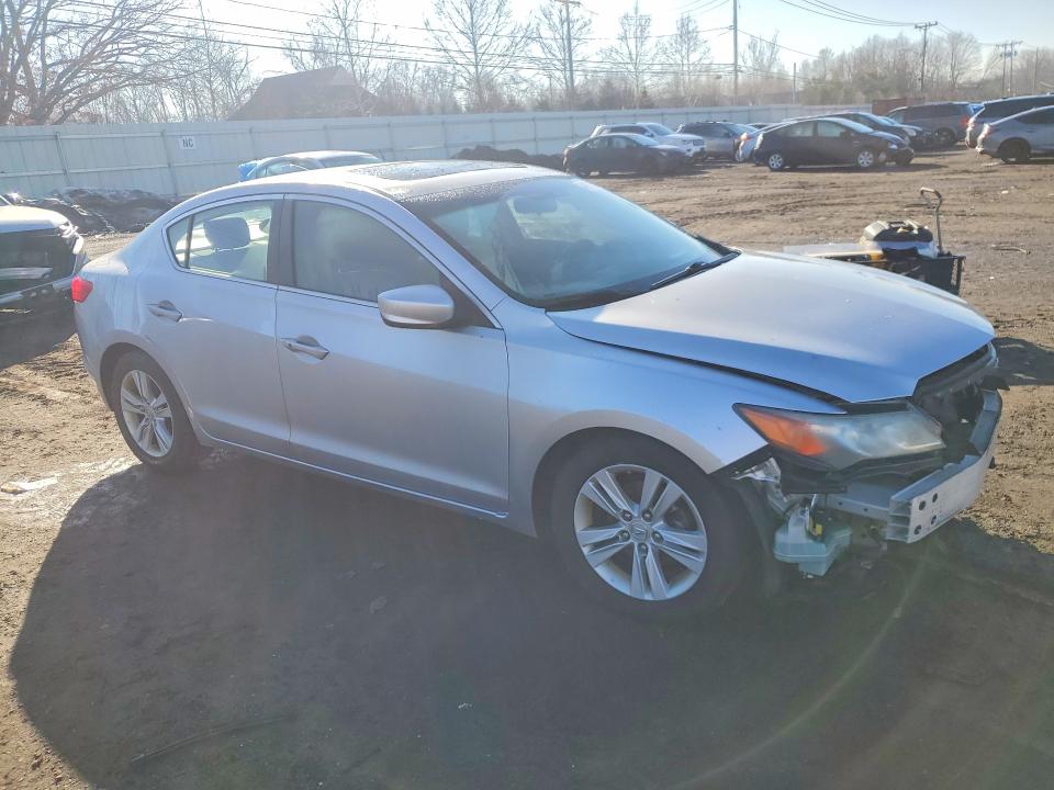 41919366 :رقم المزاد ، 19VDE1F35DE004139 vin ، 2013 Acura Ilx مزاد بيع