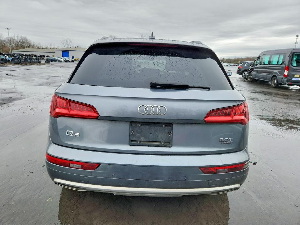 47657826 :رقم المزاد ، WA1BNAFY8J2062937 vin ، 2018 Audi Q5 مزاد بيع
