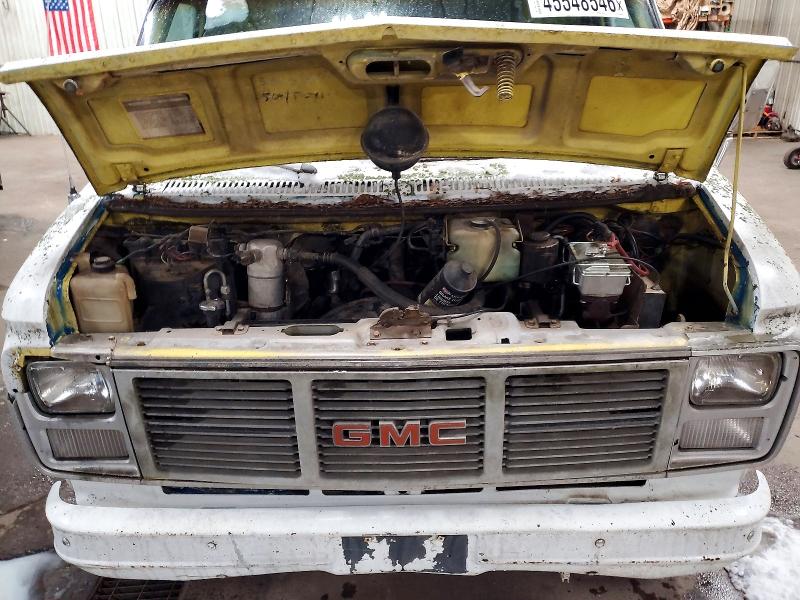45548546 :رقم المزاد ، 2GDHG31M8F4506698 vin ، 1985 Gmc Cutaway Van مزاد بيع
