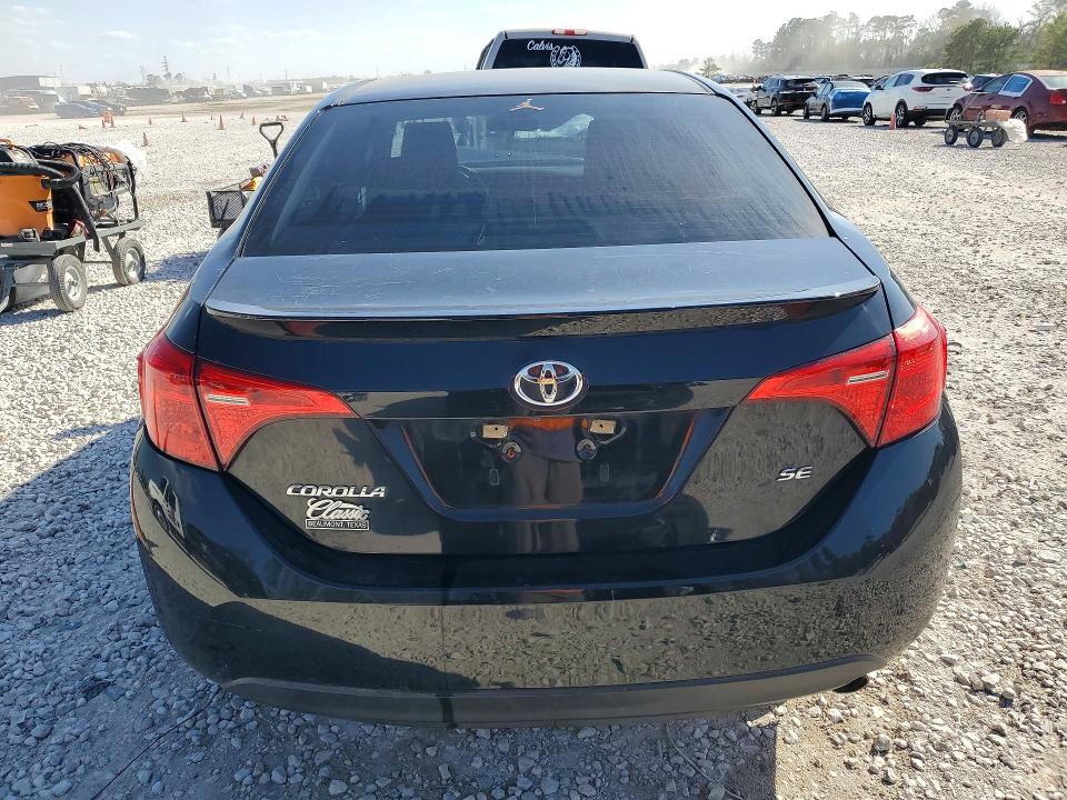 2018 Toyota Corolla მანქანა იყიდება აუქციონზე, vin: 5YFBURHE5JP745173, აუქციონის ნომერი: 79479175