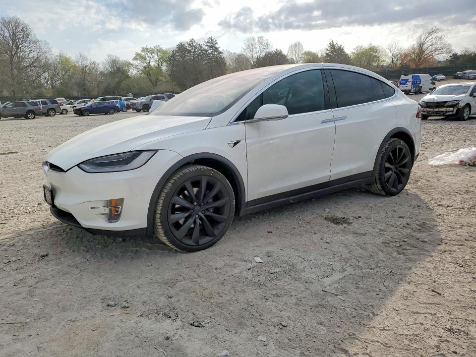48125086 :رقم المزاد ، 5YJXCDE29LF305185 vin ، 2020 Tesla Model X مزاد بيع