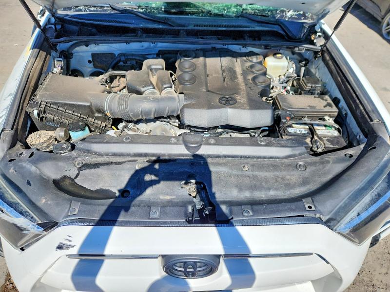47458656 :رقم المزاد ، JTEMU5JR4M5887932 vin ، 2021 Toyota 4runner مزاد بيع