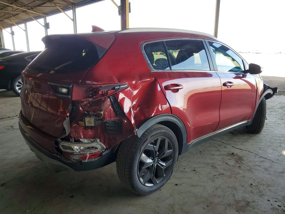 Продажа на аукционе авто 2020 Kia Sportage, vin: KNDP63AC5L7716086, номер лота: 48349926