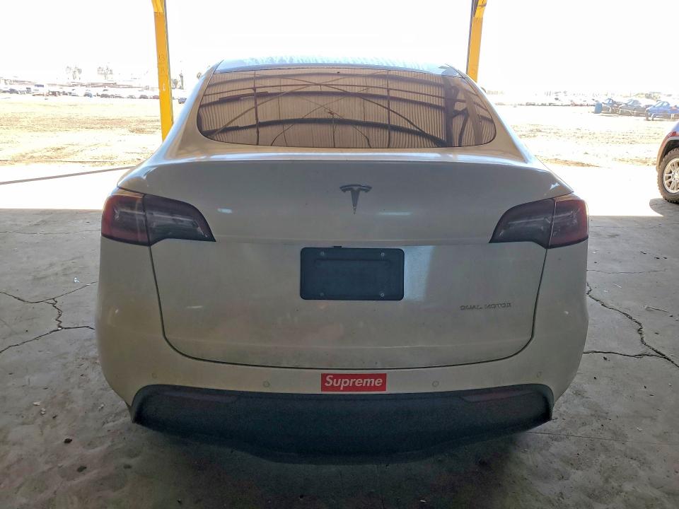 Продажа на аукционе авто 2021 Tesla Model Y, vin: 5YJYGDEE5MF097598, номер лота: 47022896