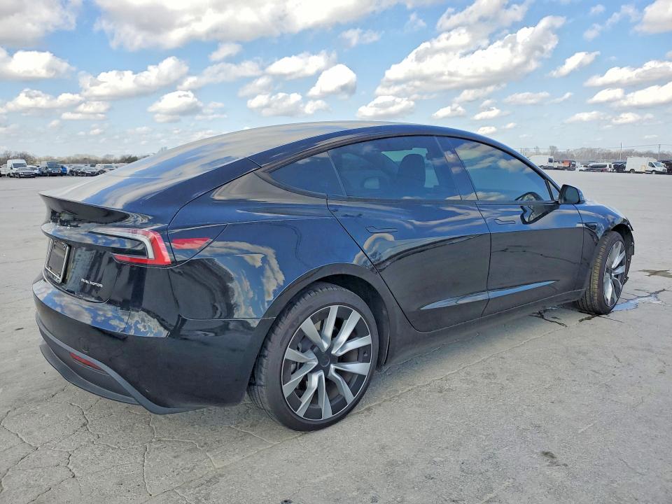 Продаж на аукціоні авто 2025 Tesla Model 3, vin: 5YJ3E1EB3SF911586, номер лоту: 41609526