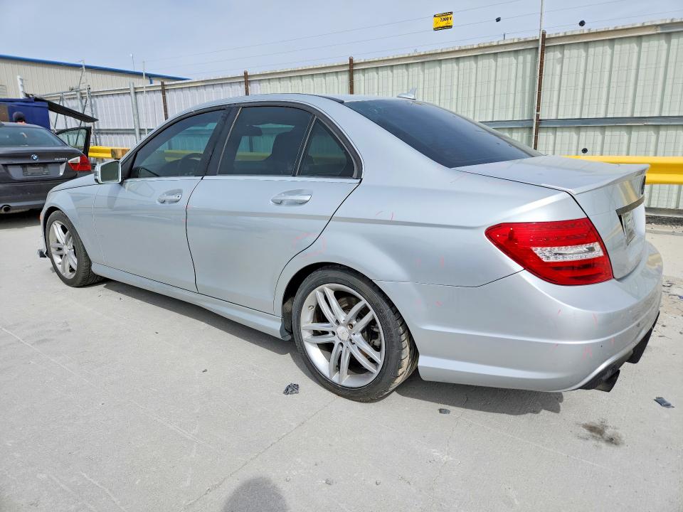 45676626 :رقم المزاد ، WDDGF4HB0EA963093 vin ، 2014 Mercedes-benz C مزاد بيع