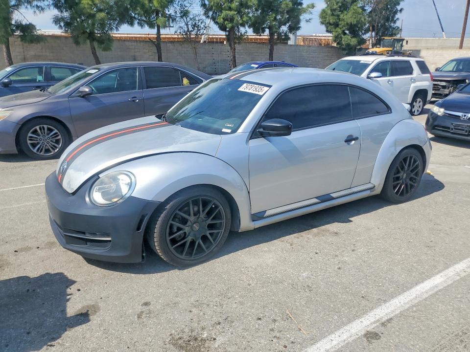 79781935 :رقم المزاد ، 3VWFP7AT8CM646621 vin ، 2012 Volkswagen Beetle مزاد بيع