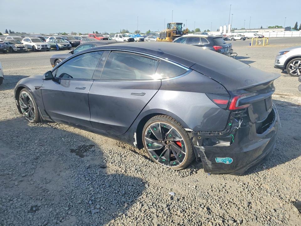Продаж на аукціоні авто 2024 Tesla Model 3, vin: 5YJ3E1ET2RF832011, номер лоту: 47185416