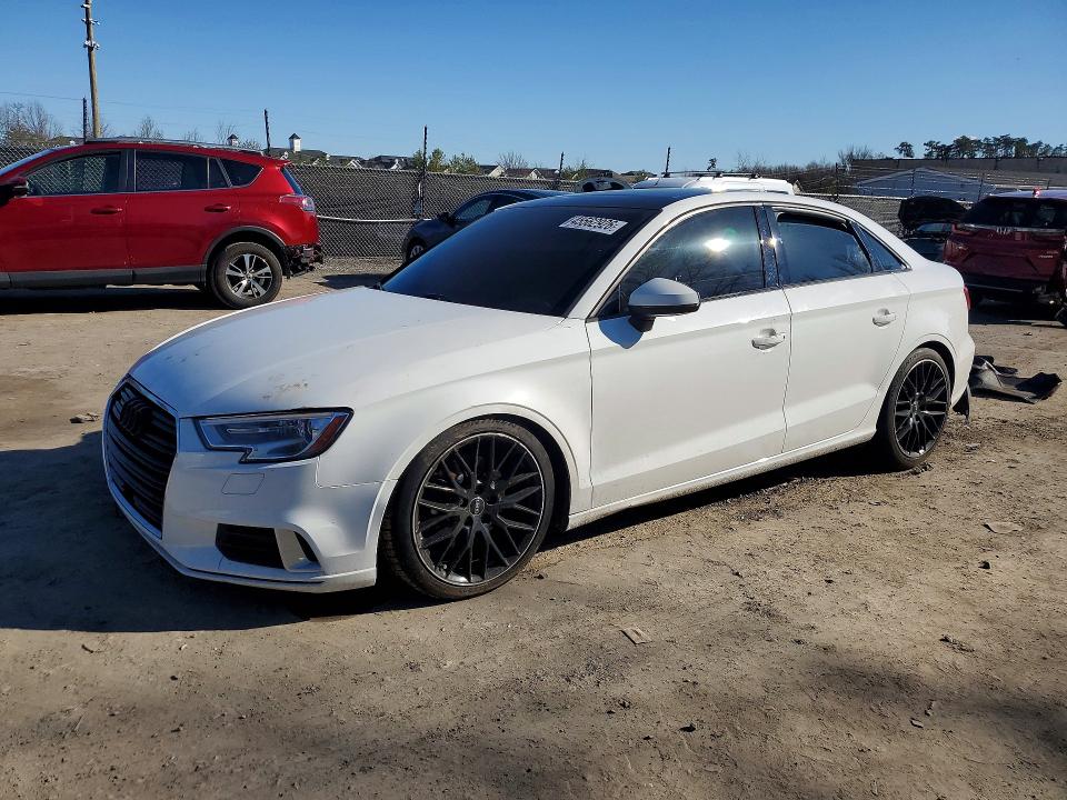 Aukcja sprzedaży 2018 Audi A3, vin: WAUB8GFF4J1041231, numer aukcji: 45562926