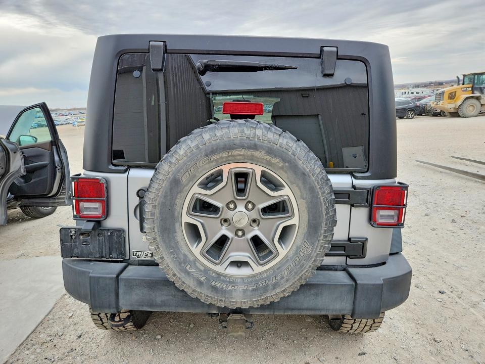 Продаж на аукціоні авто 2015 Jeep Wrangler Unlimited, vin: 1C4BJWFG5FL713867, номер лоту: 47480646