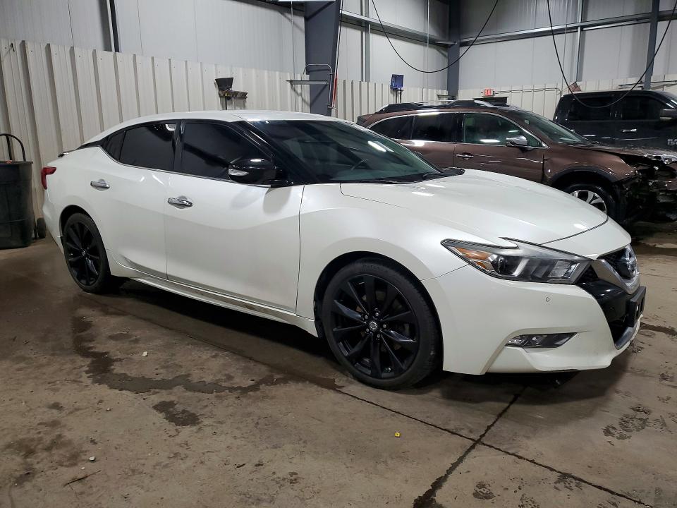 79944665 :رقم المزاد ، 1N4AA6AP0HC388198 vin ، 2017 Nissan Maxima مزاد بيع