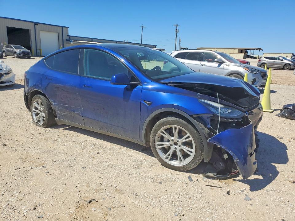 Продажа на аукционе авто 2023 Tesla Model Y, vin: 7SAYGDEE3PA135981, номер лота: 46007126