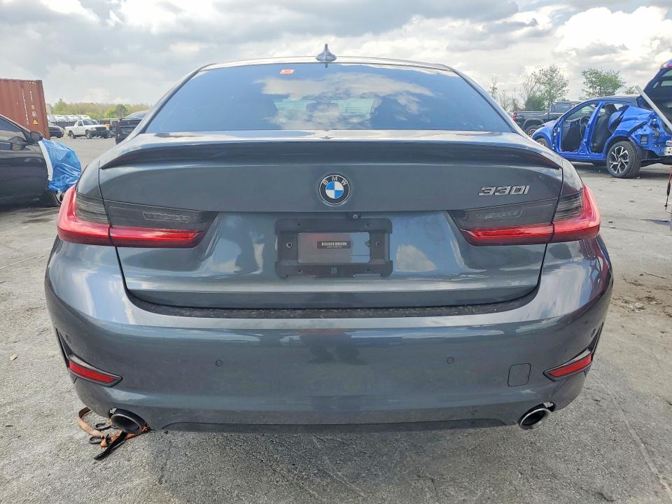 47593596 :رقم المزاد ، 3MW5R1J07M8C06182 vin ، 2021 Bmw 330i مزاد بيع