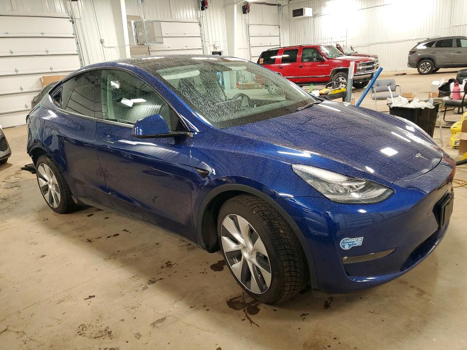 47301616 :رقم المزاد ، 5YJYGDEE5MF180089 vin ، 2021 Tesla Model Y مزاد بيع