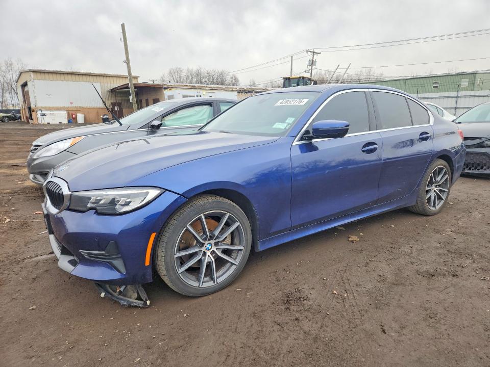 42052176 :رقم المزاد ، WBA5R7C50KFH32608 vin ، 2019 Bmw 330xi مزاد بيع