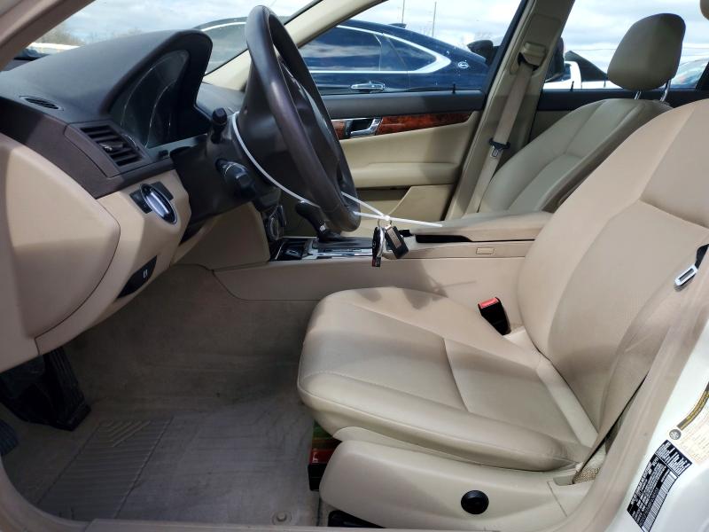 47079036 :رقم المزاد ، WDDGF5EB8BF638555 vin ، 2011 Mercedes-benz C مزاد بيع