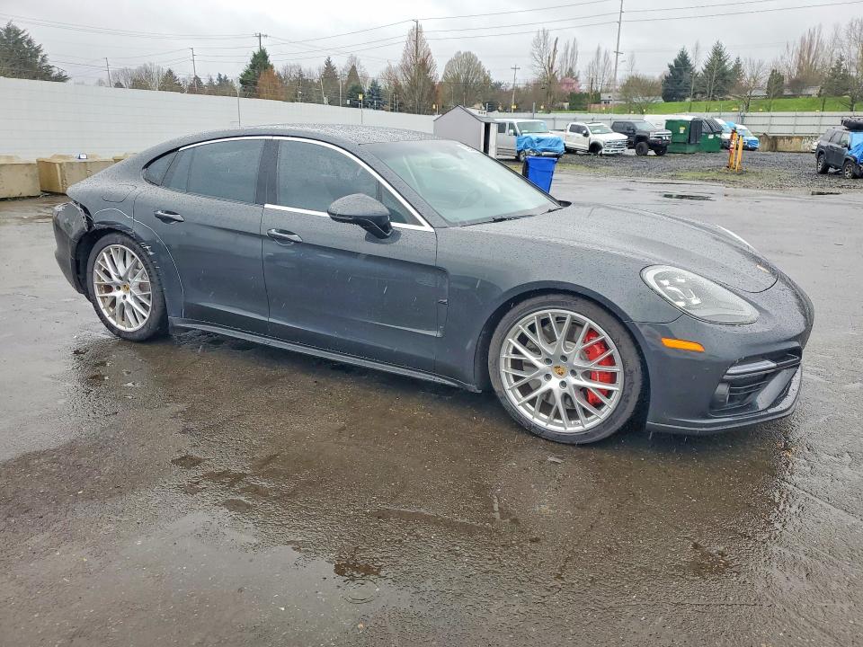 79990935 :رقم المزاد ، WP0AF2A73HL150690 vin ، 2017 Porsche Panamera مزاد بيع