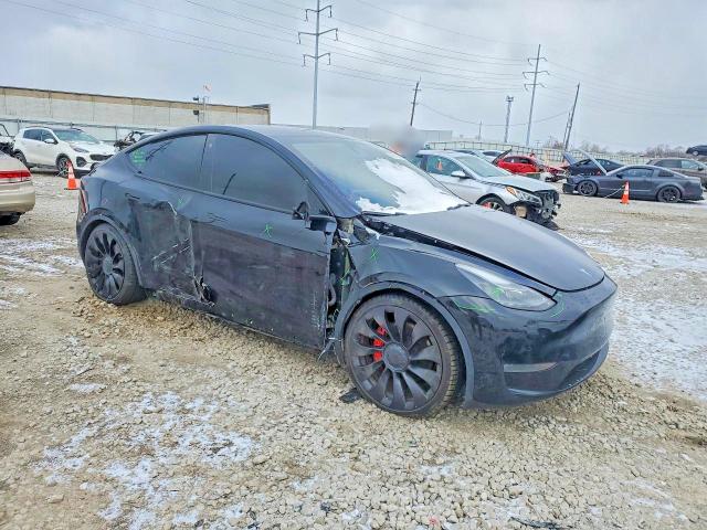 45819046 :رقم المزاد ، 7SAYGDEF2NF398648 vin ، 2022 Tesla Model Y مزاد بيع