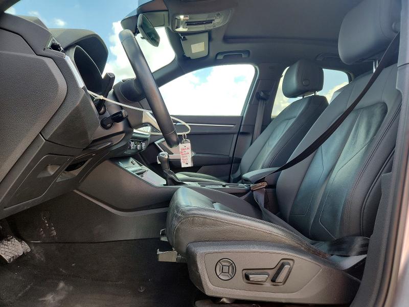 2020 Audi Q3 მანქანა იყიდება აუქციონზე, vin: WA1AECF37L1073562, აუქციონის ნომერი: 42046076