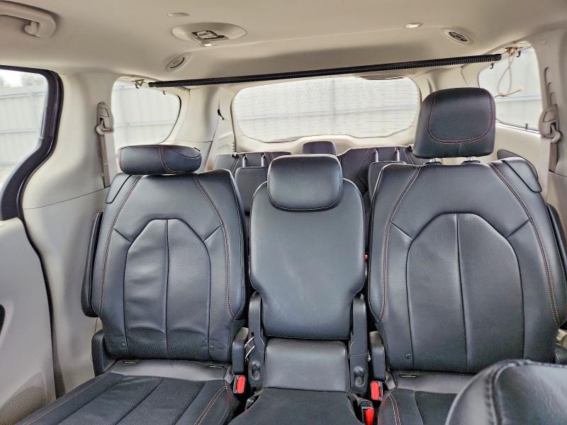 2018 Chrysler Pacifica მანქანა იყიდება აუქციონზე, vin: 2C4RC1BG1JR124459, აუქციონის ნომერი: 46804976