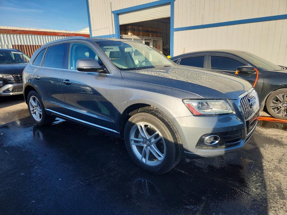 46518996 :رقم المزاد ، WA1LFAFP3FA104310 vin ، 2015 Audi Q5 مزاد بيع