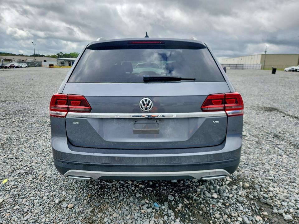 2018 Volkswagen Atlas მანქანა იყიდება აუქციონზე, vin: 1V2DR2CA1JC561071, აუქციონის ნომერი: 45779096