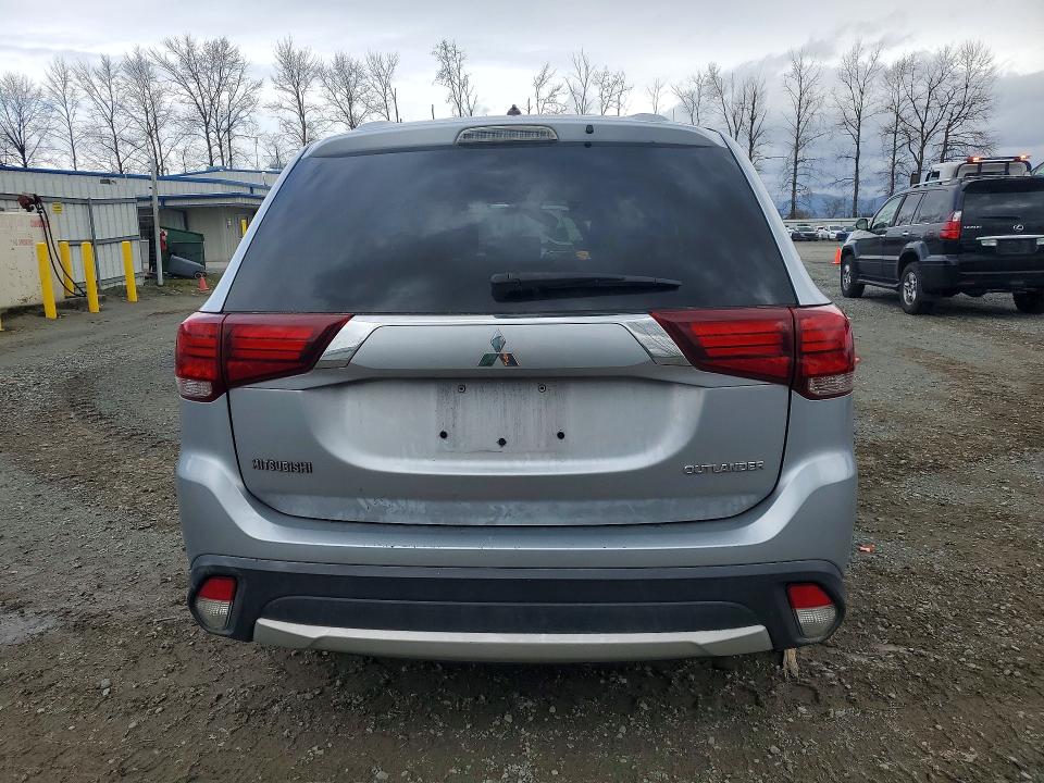 Продаж на аукціоні авто 2016 Mitsubishi Outlander, vin: JA4AD2A31GZ046823, номер лоту: 47136156