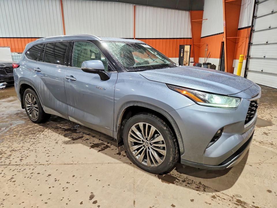 Продажа на аукционе авто 2020 Toyota Highlander Hybrid, vin: 5TDEBRCH7LS008149, номер лота: 45996866