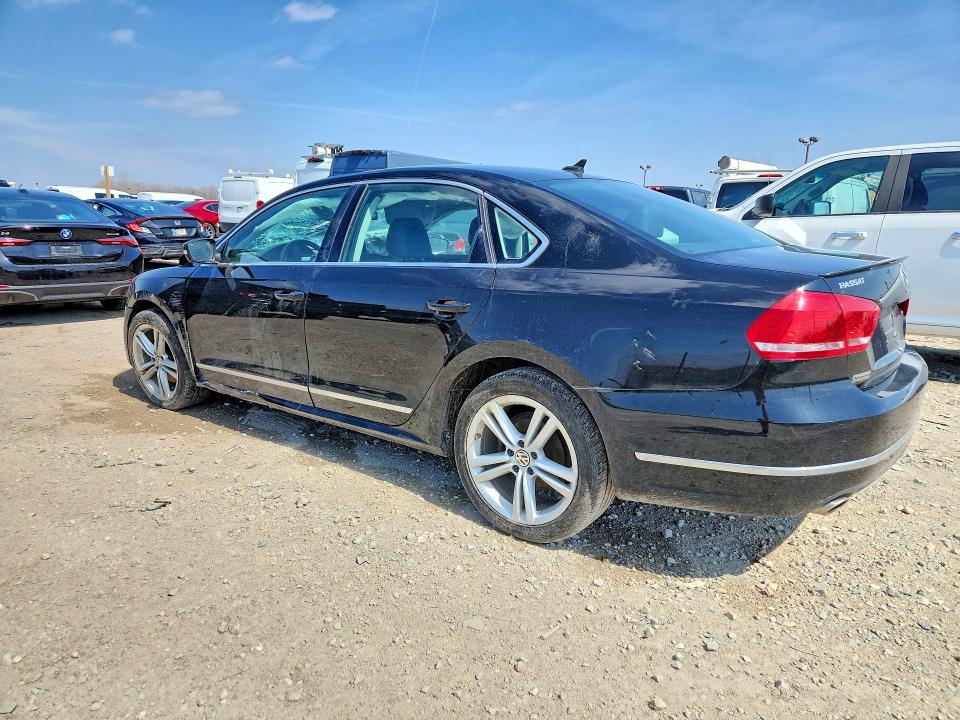 46898426 :رقم المزاد ، 1VWCS7A33EC007536 vin ، 2014 Volkswagen Passat مزاد بيع