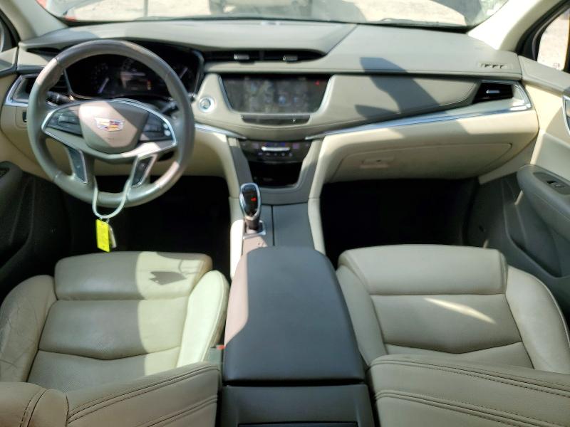 79631185 :رقم المزاد ، 1GYKNBRS8HZ266684 vin ، 2017 Cadillac Xt5 مزاد بيع