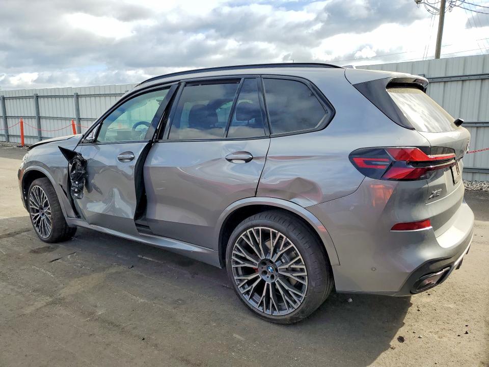 45538916 :رقم المزاد ، 5UX23EU03T9364578 vin ، 2026 Bmw X5 مزاد بيع
