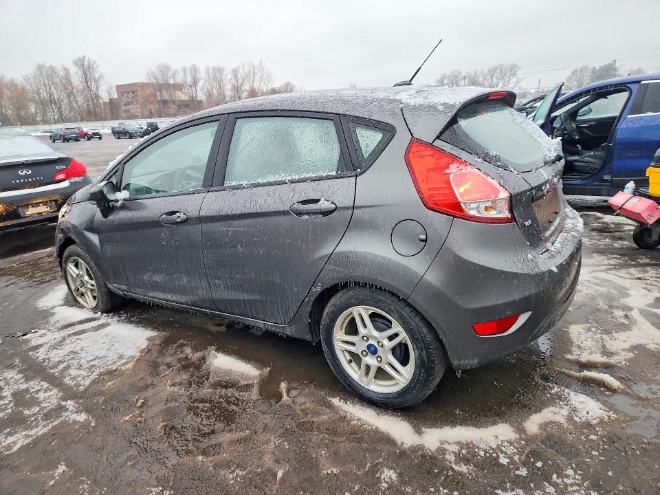 79629345 :رقم المزاد ، 3FADP4EJ9HM129441 vin ، 2017 Ford Fiesta مزاد بيع