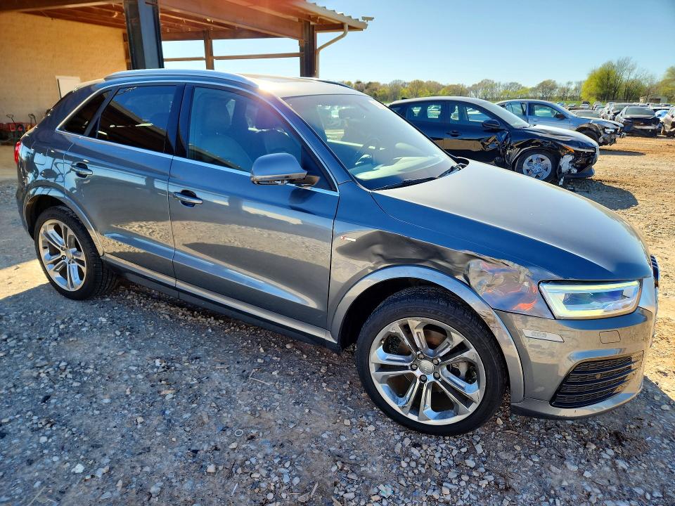 45824676 :رقم المزاد ، WA1FCCFS0HR017717 vin ، 2017 Audi Q3 مزاد بيع