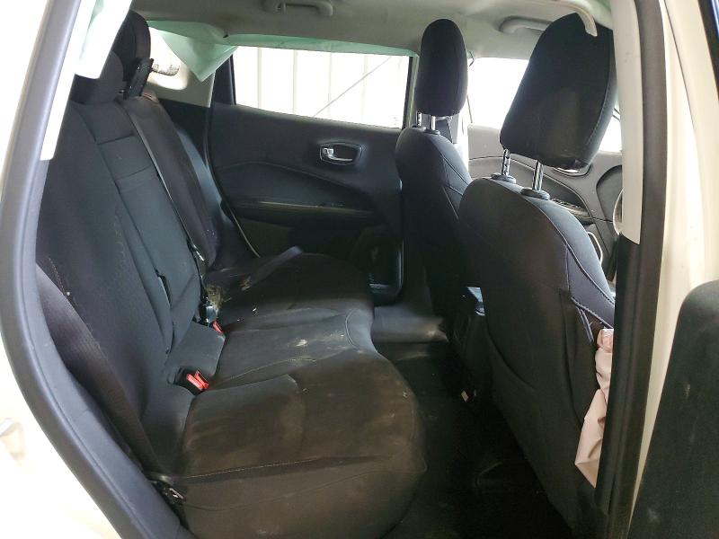47705136 :رقم المزاد ، 3C4NJDAB3KT847028 vin ، 2019 Jeep Compass مزاد بيع