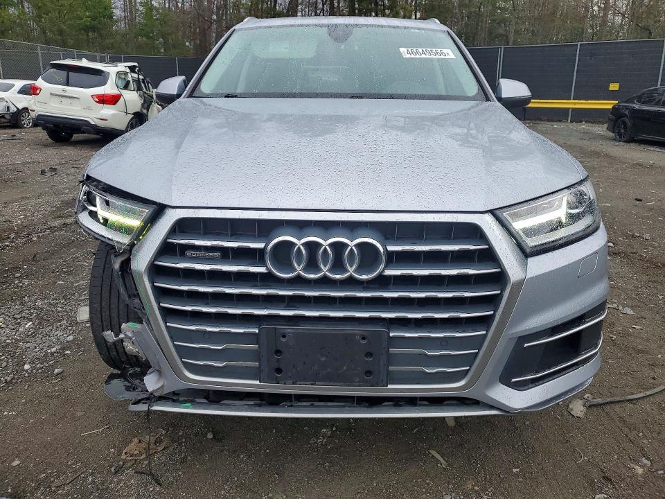 2018 Audi Q7 მანქანა იყიდება აუქციონზე, vin: WA1LHAF70JD021225, აუქციონის ნომერი: 46649566