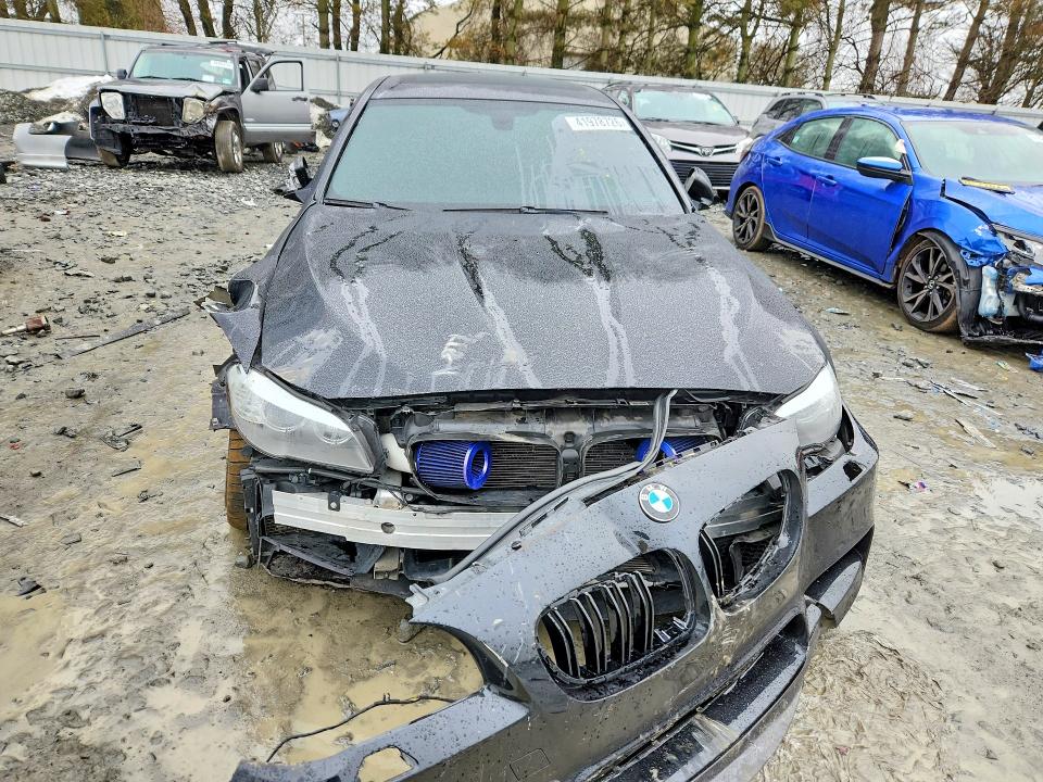 Продажа на аукционе авто 2013 Bmw M5, vin: WBSFV9C50DD095464, номер лота: 41978726