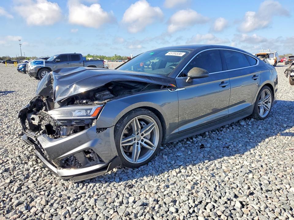 2019 Audi A5 მანქანა იყიდება აუქციონზე, vin: WAUENCF50KA030511, აუქციონის ნომერი: 45704556