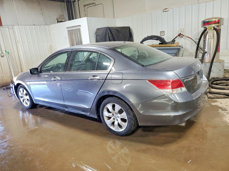 79268785 :رقم المزاد ، 1HGCP3F88AA016452 vin ، 2010 Honda Accord مزاد بيع