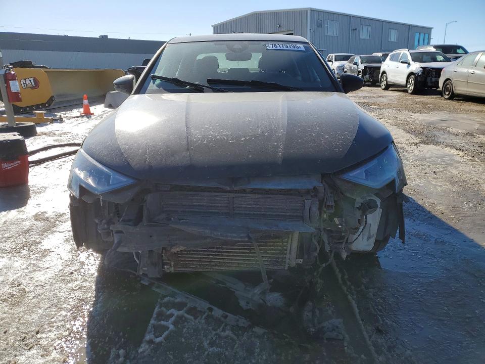 Продажа на аукционе авто 2022 Audi A3, vin: WAUGUCGY0NA096338, номер лота: 78179795