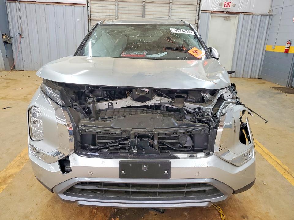 2025 Mitsubishi Outlander მანქანა იყიდება აუქციონზე, vin: JA4J3VA85SZ032397, აუქციონის ნომერი: 79974335