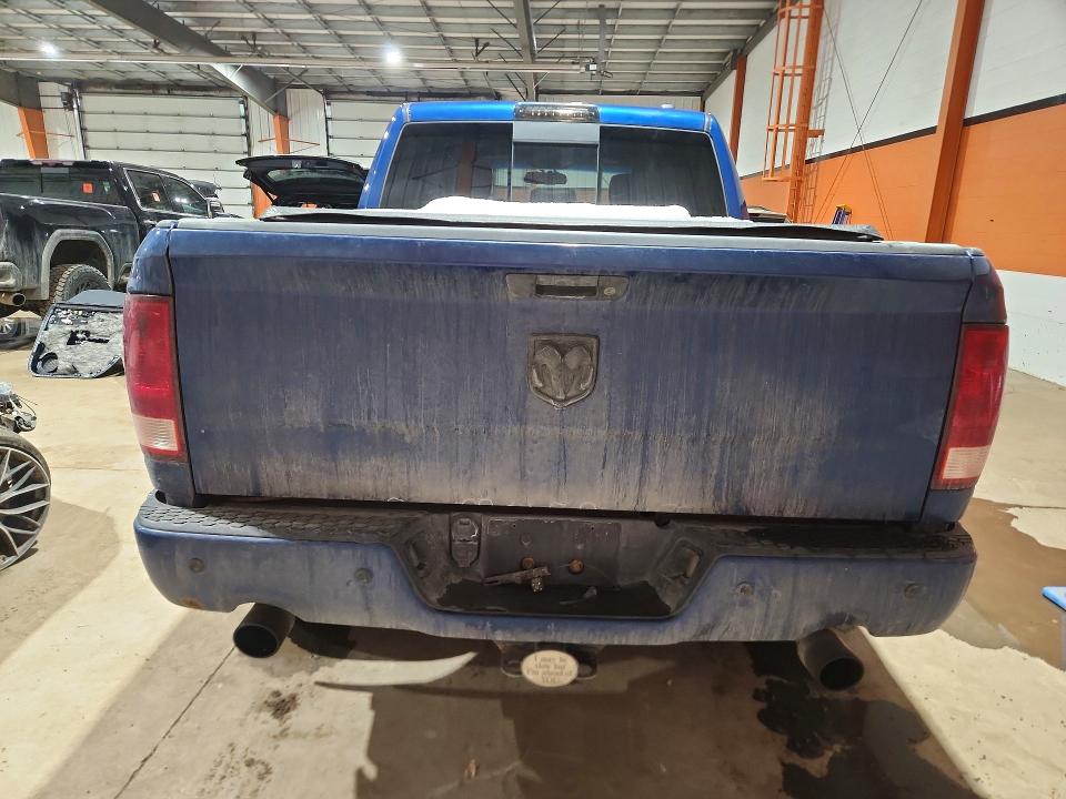 48424976 :رقم المزاد ، 1D7RV1CT1BS573541 vin ، 2011 Dodge Ram 1500 مزاد بيع